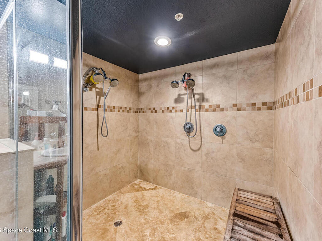 121 Lancha Circle, Satellite Beach, FL 32937