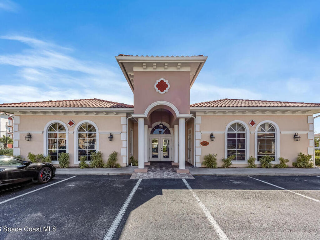 121 Lancha Circle, Satellite Beach, FL 32937