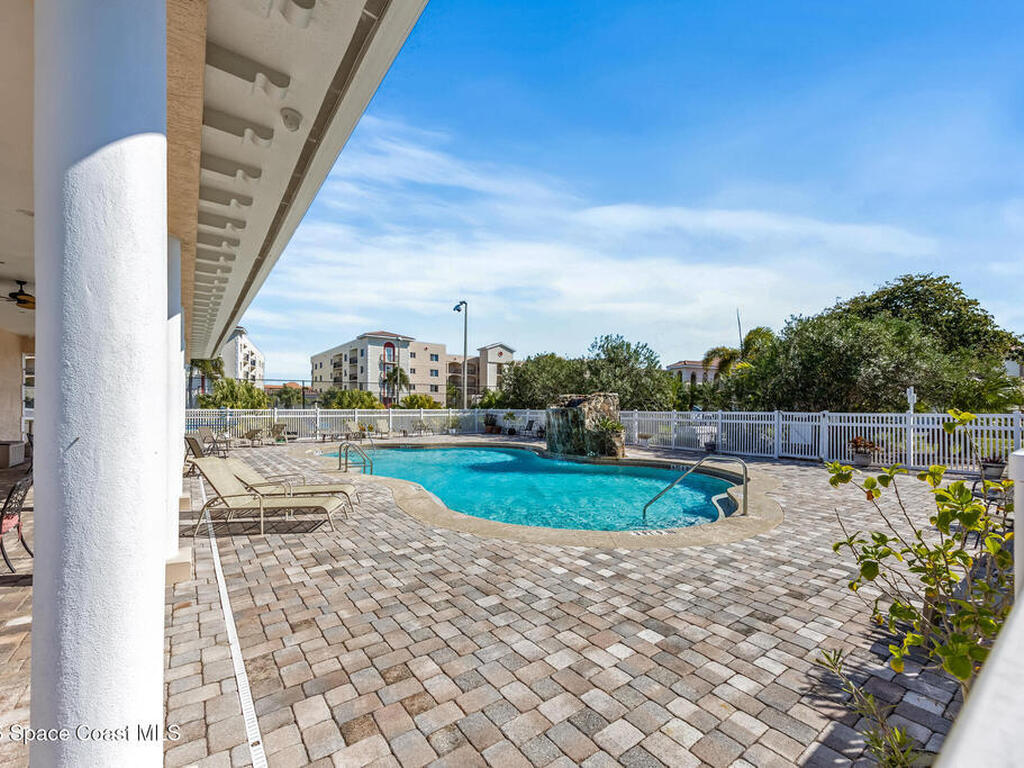 121 Lancha Circle, Satellite Beach, FL 32937