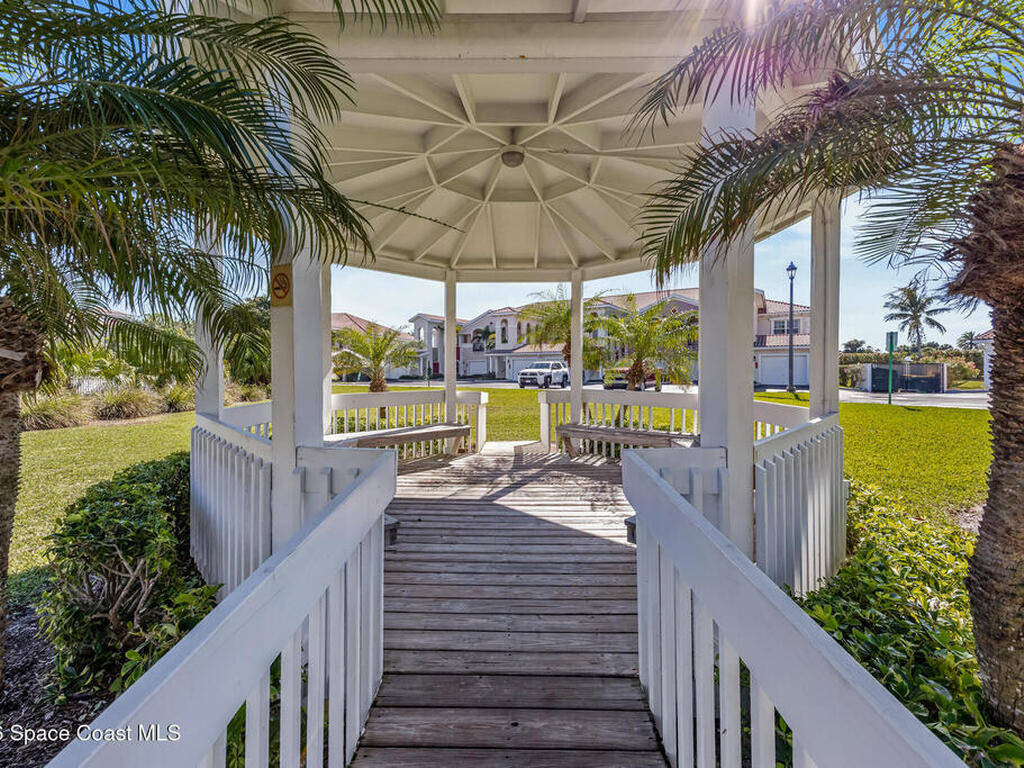 121 Lancha Circle, Satellite Beach, FL 32937