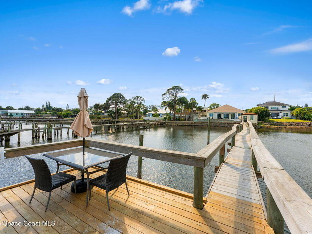 2189 Pineapple Avenue, Melbourne, FL 32935