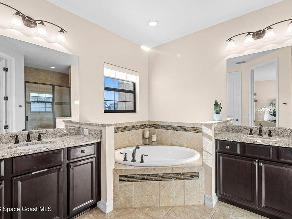 7045 Primavera Lane, Melbourne, FL 32940