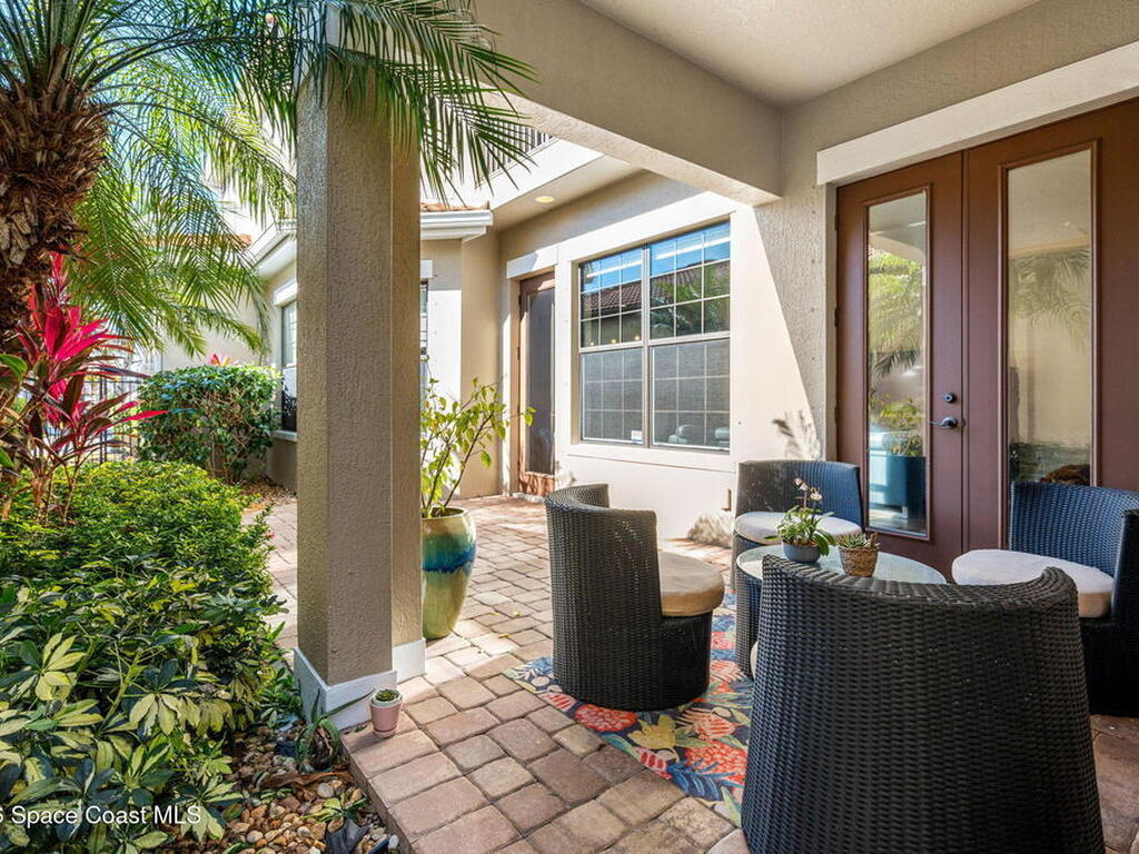 7045 Primavera Lane, Melbourne, FL 32940