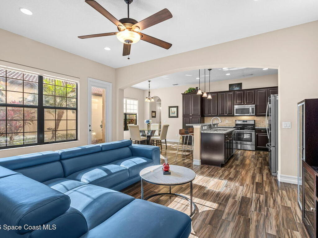 7045 Primavera Lane, Melbourne, FL 32940