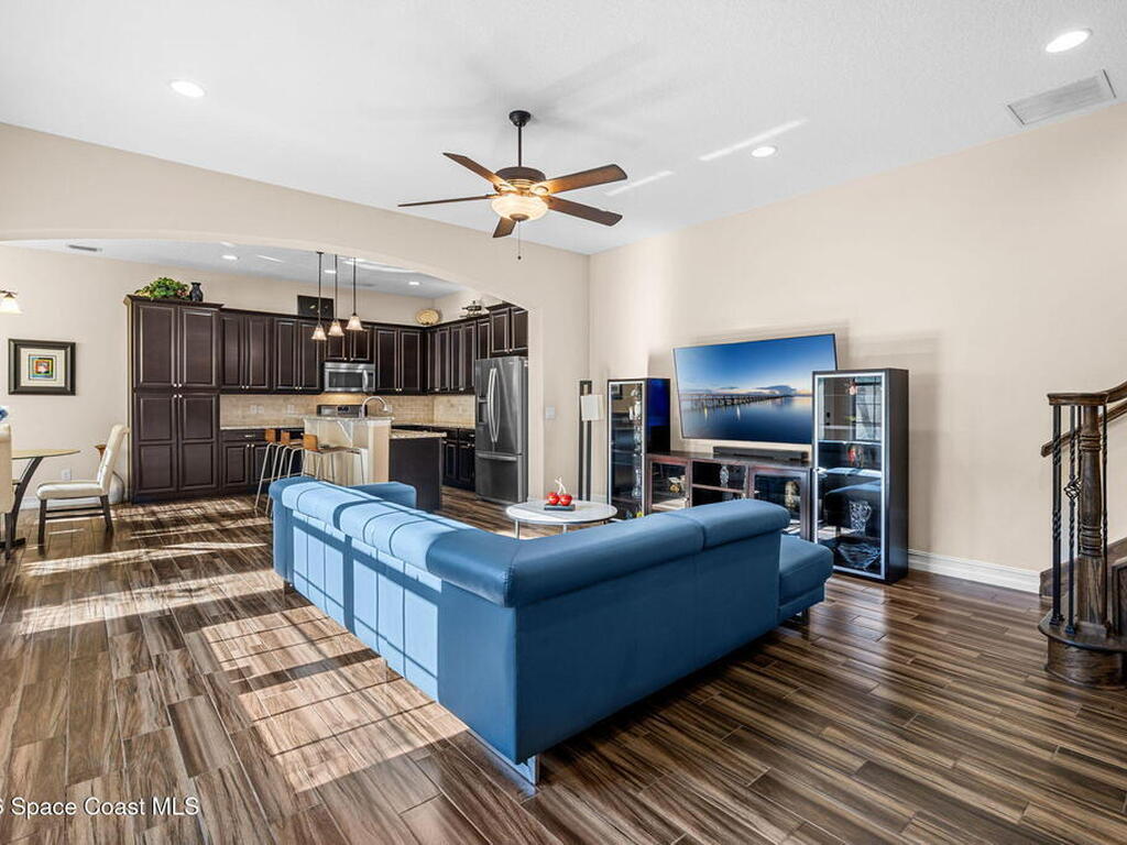 7045 Primavera Lane, Melbourne, FL 32940