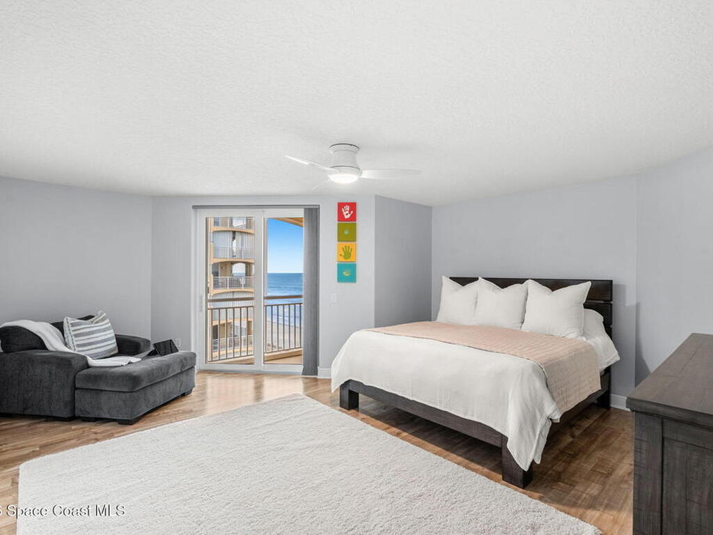 1095 Highway A1a, Satellite Beach, FL 32937