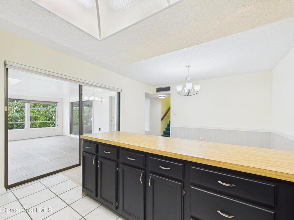 204 Country Club Drive, Melbourne, FL 32940