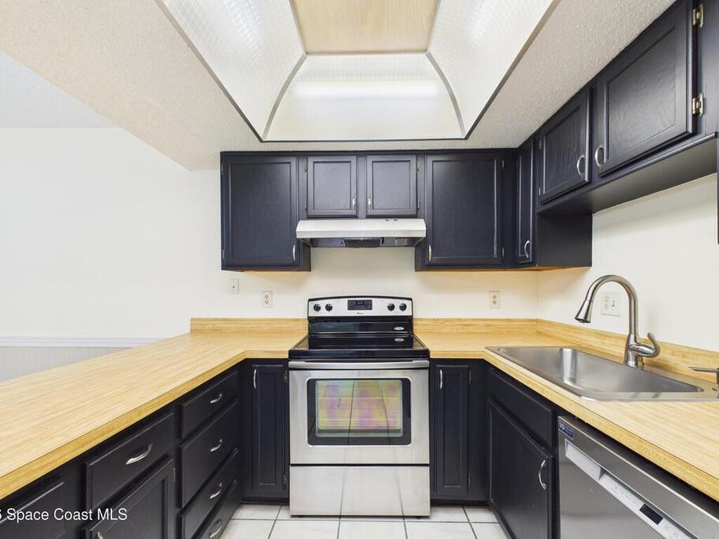 204 Country Club Drive, Melbourne, FL 32940