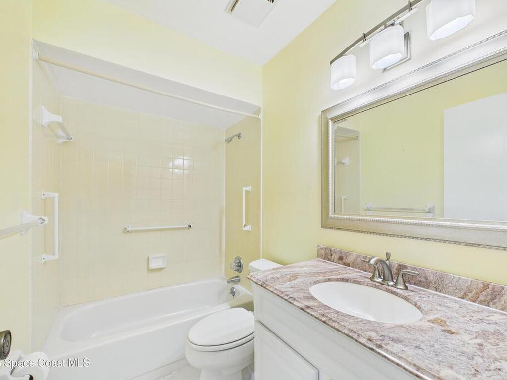 204 Country Club Drive, Melbourne, FL 32940