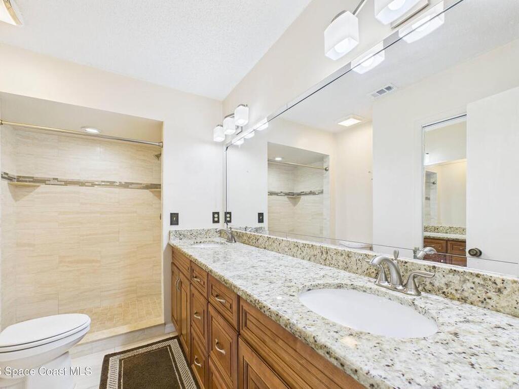 204 Country Club Drive, Melbourne, FL 32940