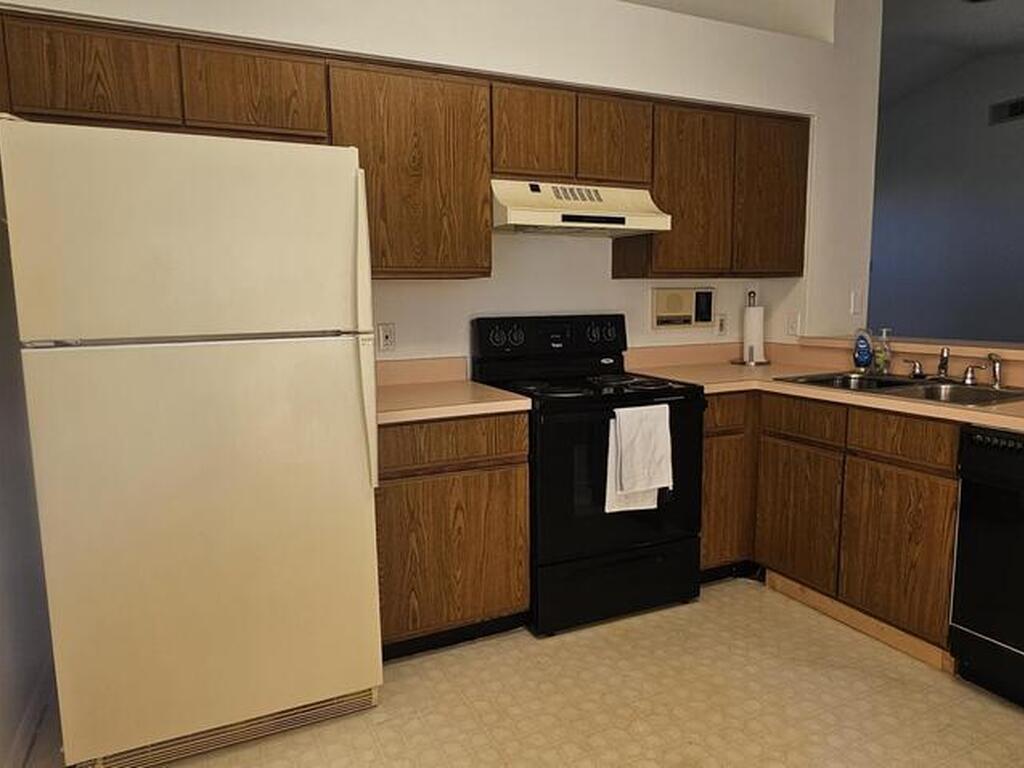 2360 Saint Andrews Drive, Titusville, FL 32780