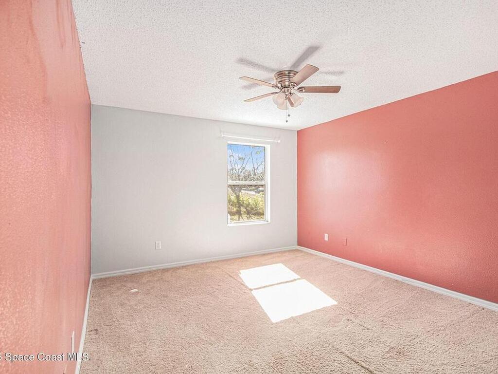 895 Woodvale Street, Clermont, FL 34711