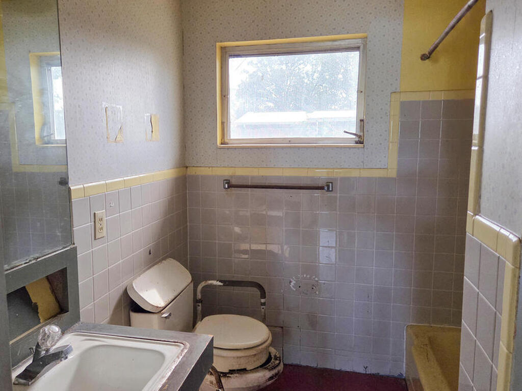 2417 Dakota Drive, Melbourne, FL 32935