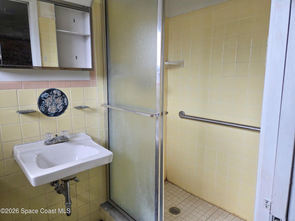 2417 Dakota Drive, Melbourne, FL 32935