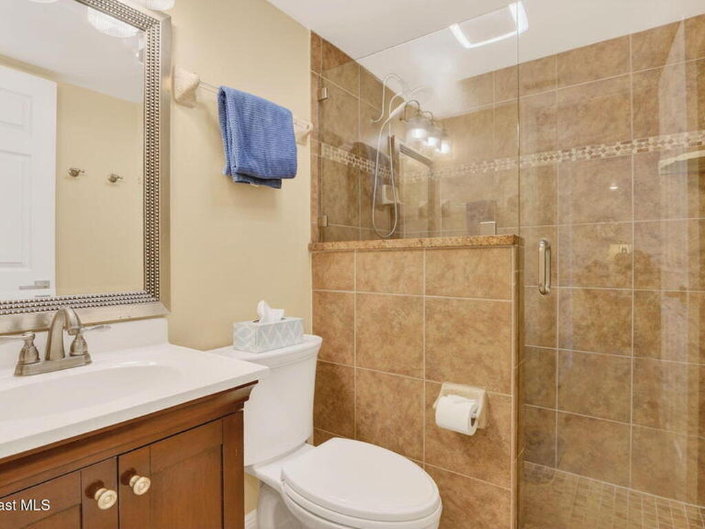 1050 N Atlantic Avenue, Cocoa Beach, FL 32931