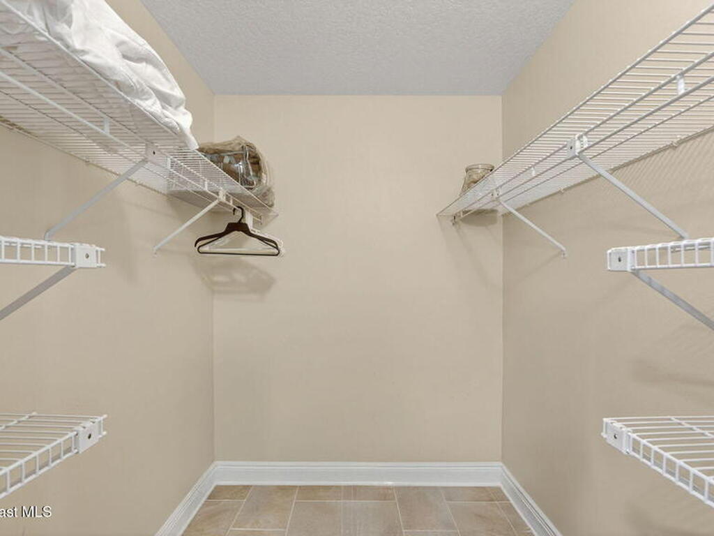 1050 N Atlantic Avenue, Cocoa Beach, FL 32931