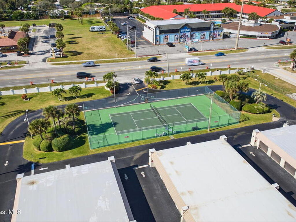 1050 N Atlantic Avenue, Cocoa Beach, FL 32931