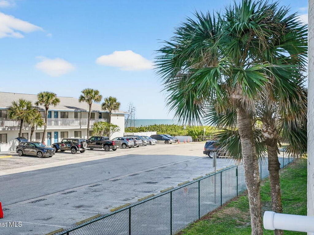 1050 N Atlantic Avenue, Cocoa Beach, FL 32931