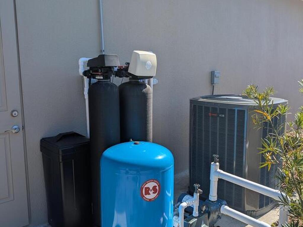 332 Pinto Lane, Palm Bay, FL 32909