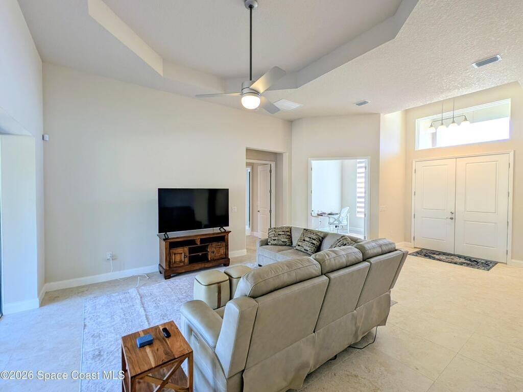 332 Pinto Lane, Palm Bay, FL 32909