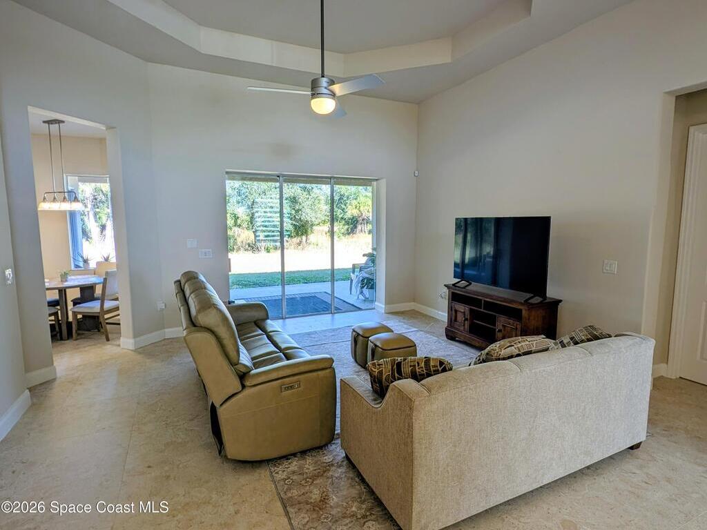 332 Pinto Lane, Palm Bay, FL 32909