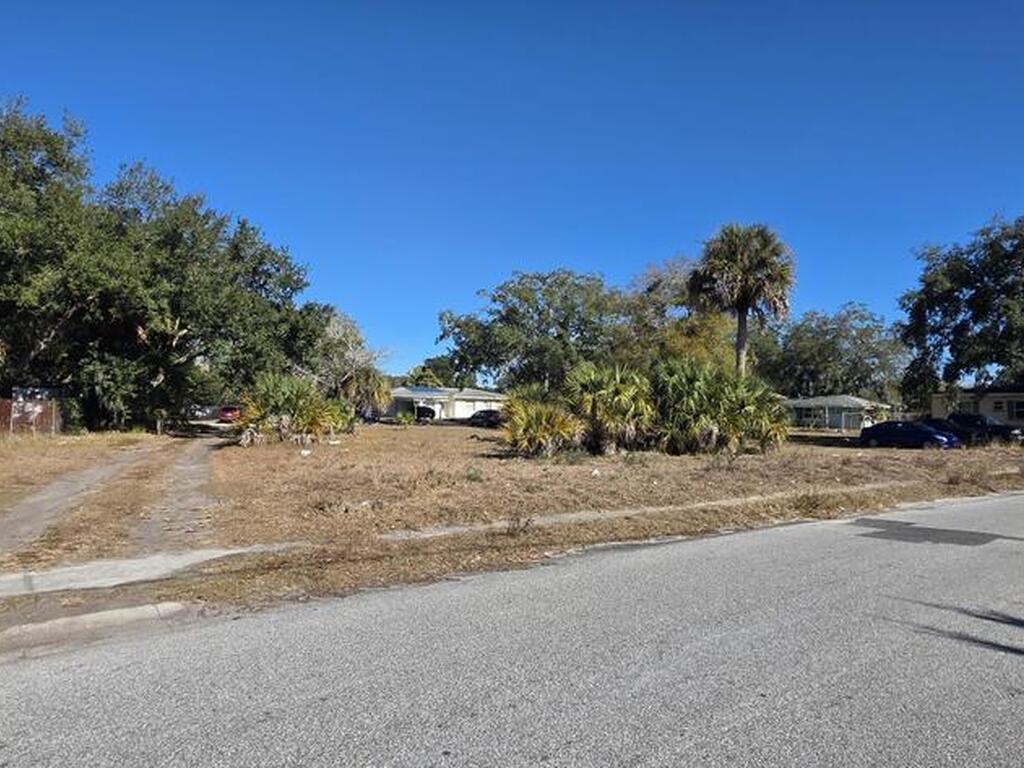 810 Booker Street, Titusville, FL 32780