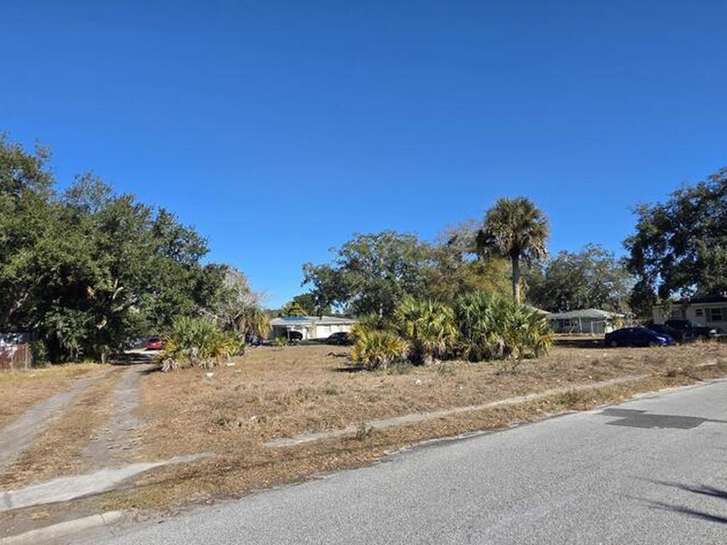 810 Booker Street, Titusville, FL 32780