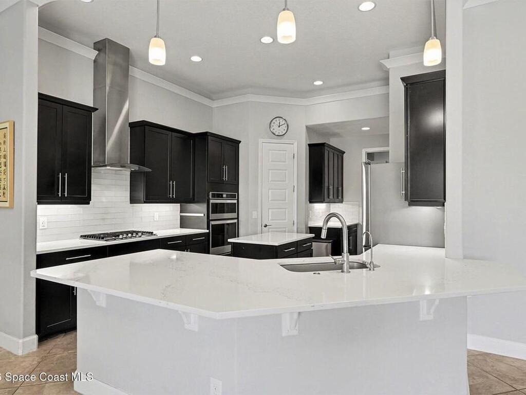 7661 Paragrass Avenue, Melbourne, FL 32940