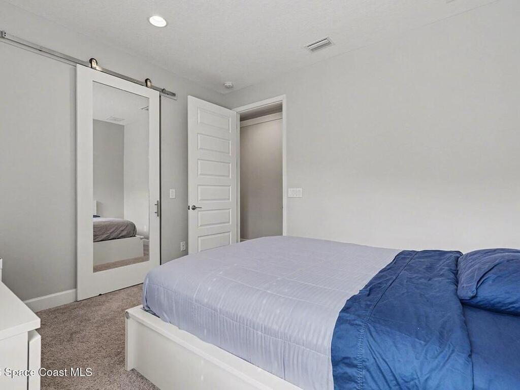 7661 Paragrass Avenue, Melbourne, FL 32940