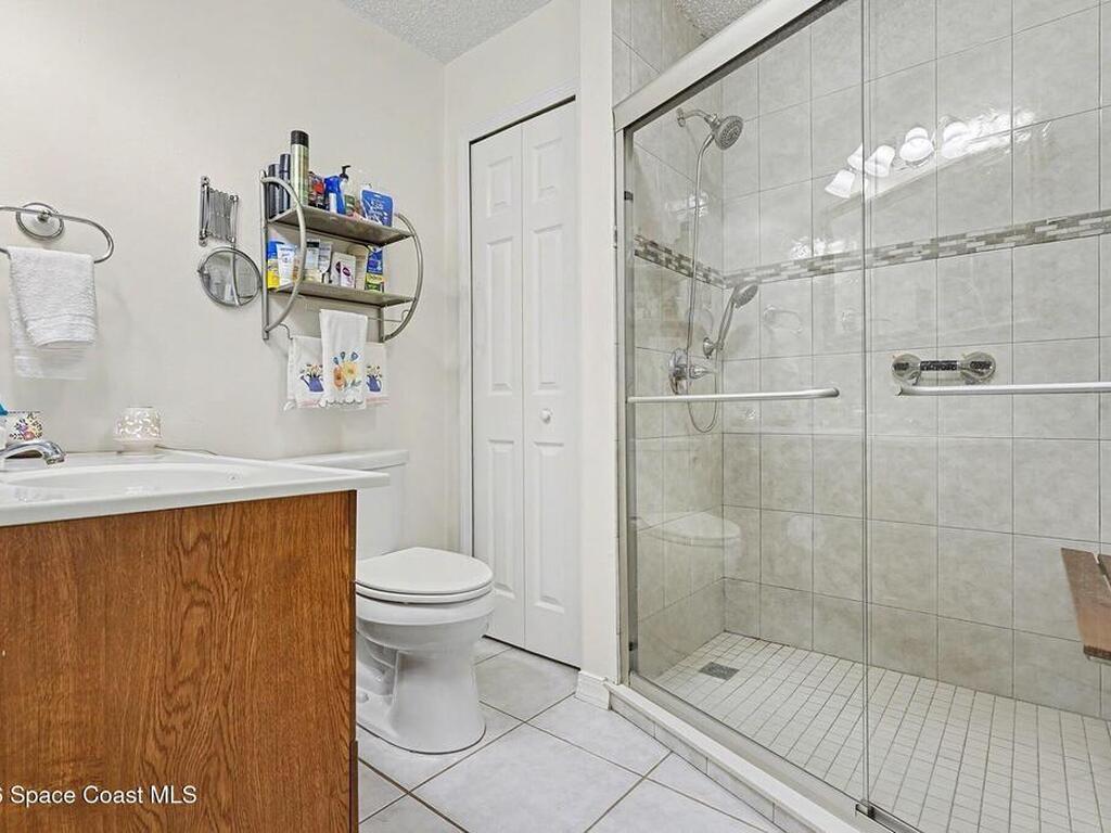 598 Gantry Street, Palm Bay, FL 32908