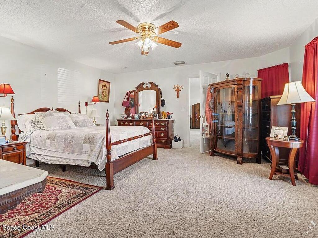 598 Gantry Street, Palm Bay, FL 32908