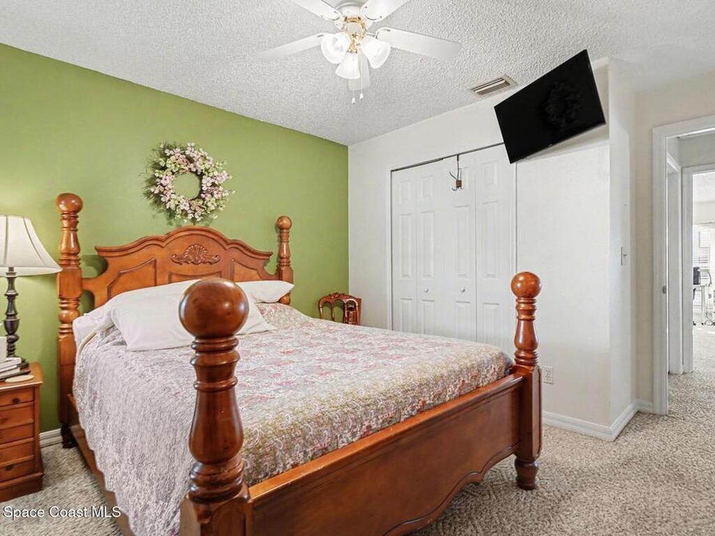 598 Gantry Street, Palm Bay, FL 32908