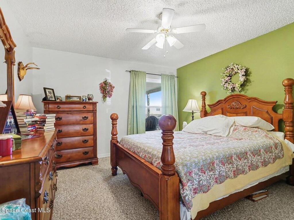 598 Gantry Street, Palm Bay, FL 32908