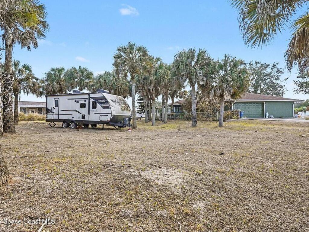 598 Gantry Street, Palm Bay, FL 32908