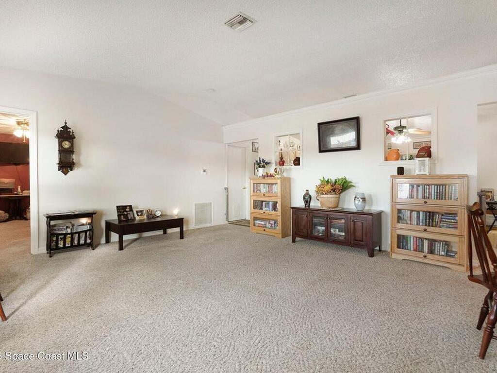 598 Gantry Street, Palm Bay, FL 32908