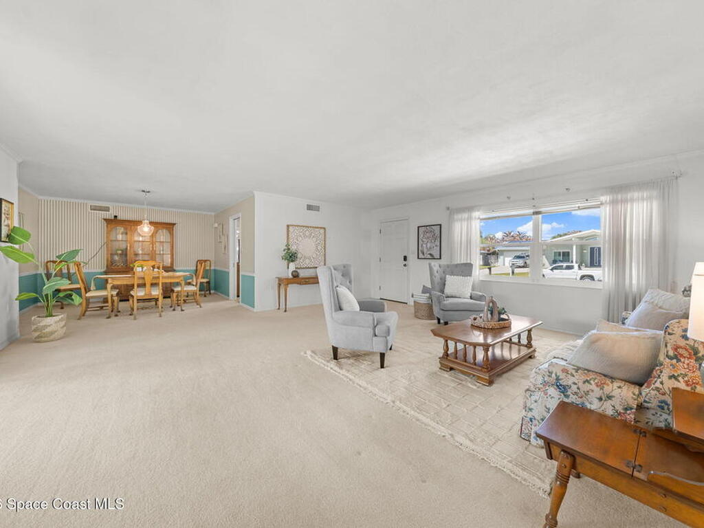 415 Seabreeze Drive, Indialantic, FL 32903