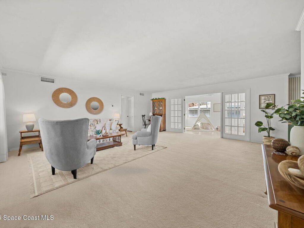 415 Seabreeze Drive, Indialantic, FL 32903