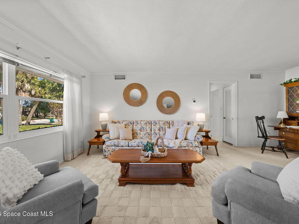 415 Seabreeze Drive, Indialantic, FL 32903