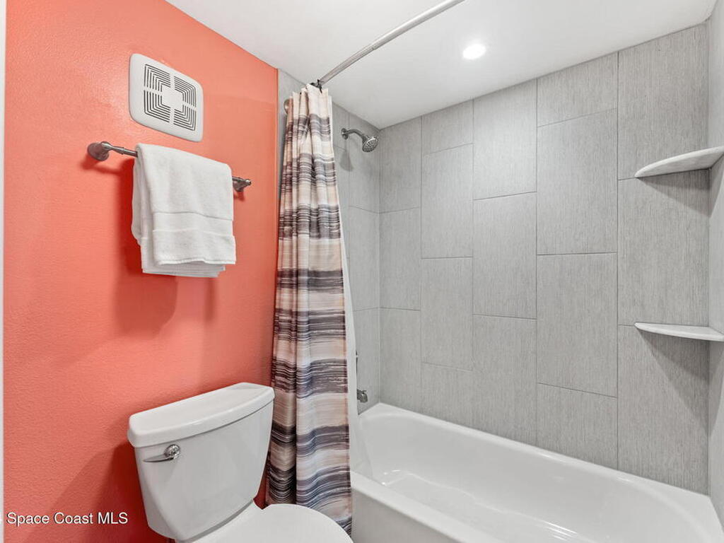 1209 E New Haven Avenue, Melbourne, FL 32901