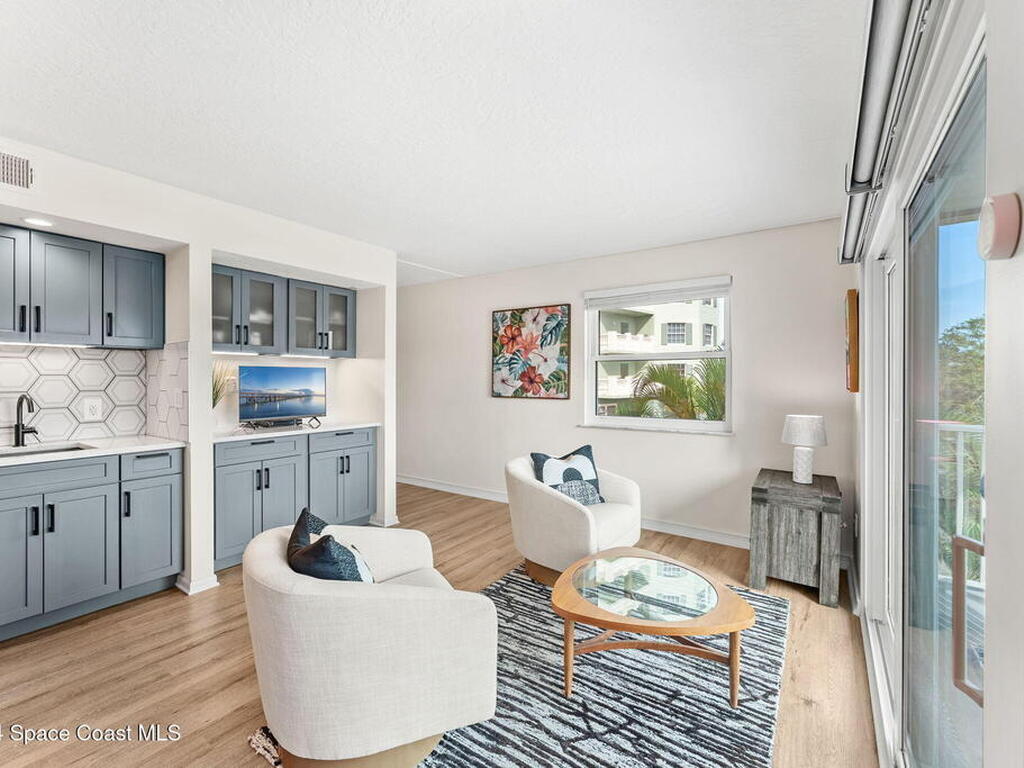 1209 E New Haven Avenue, Melbourne, FL 32901