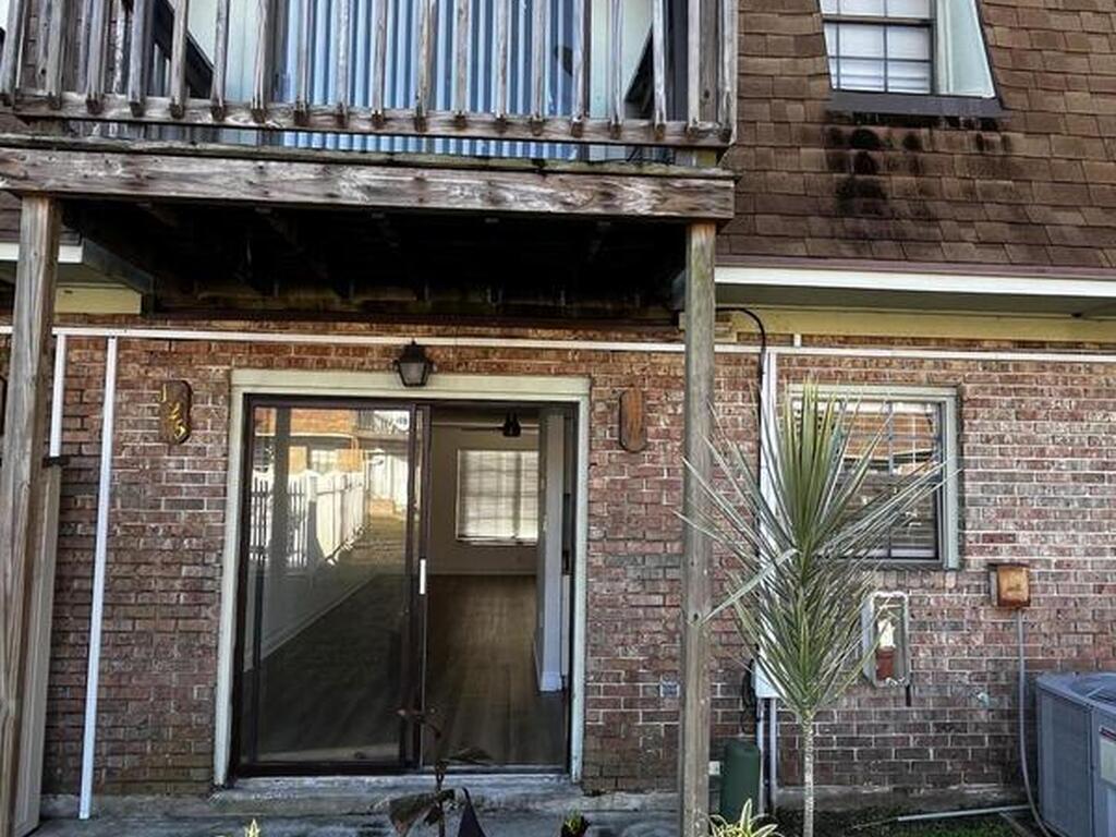 1300 Arlington Lane, Palm Bay, FL 32905