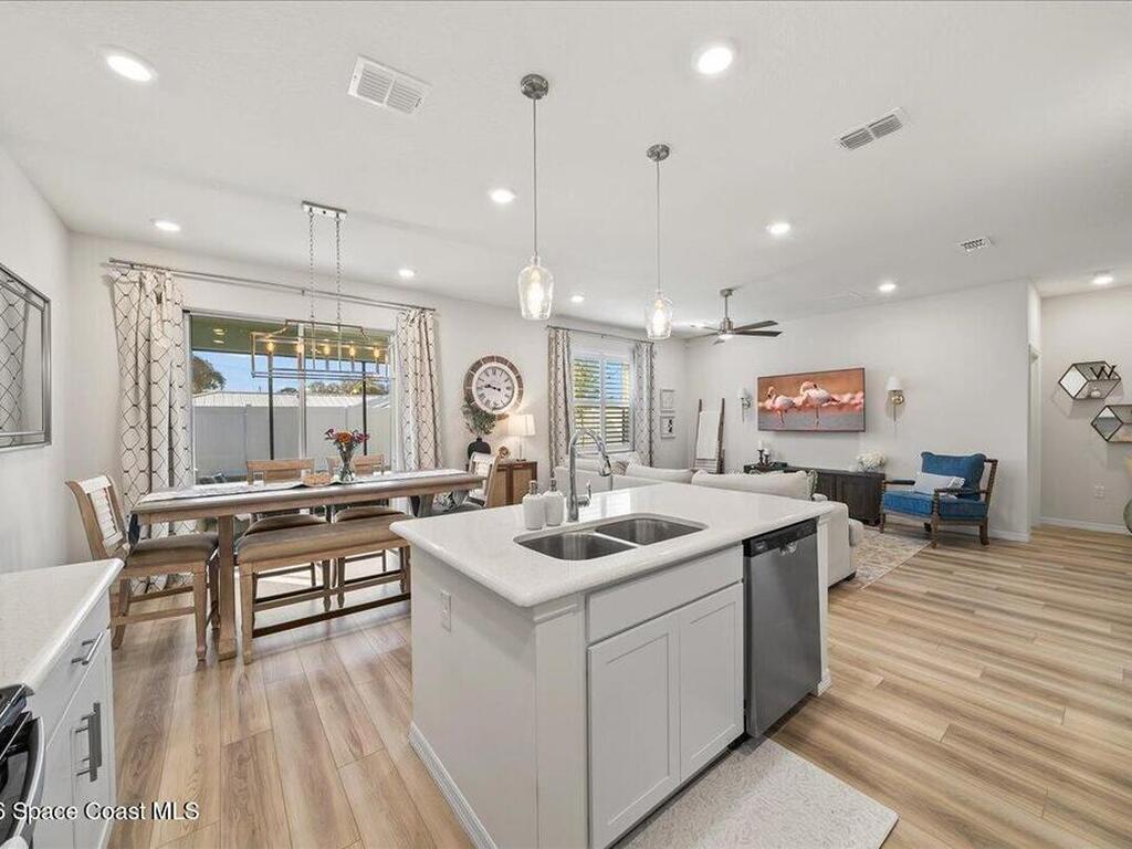 881 Covington Court, Rockledge, FL 32955