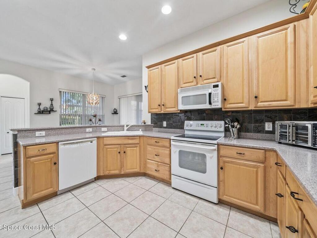 6963 Keplar Drive, Melbourne, FL 32940