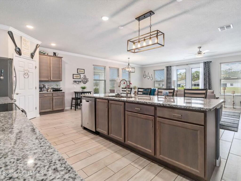 553 Cooper Court, Palm Bay, FL 32908