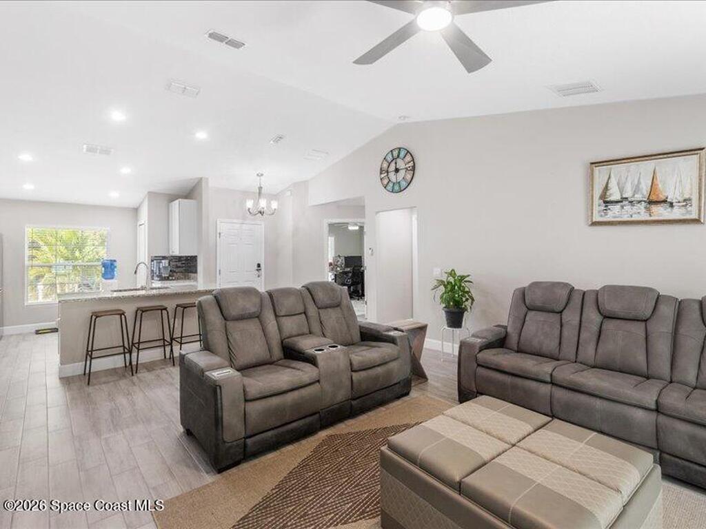 587 Plumbago Road, Palm Bay, FL 32907