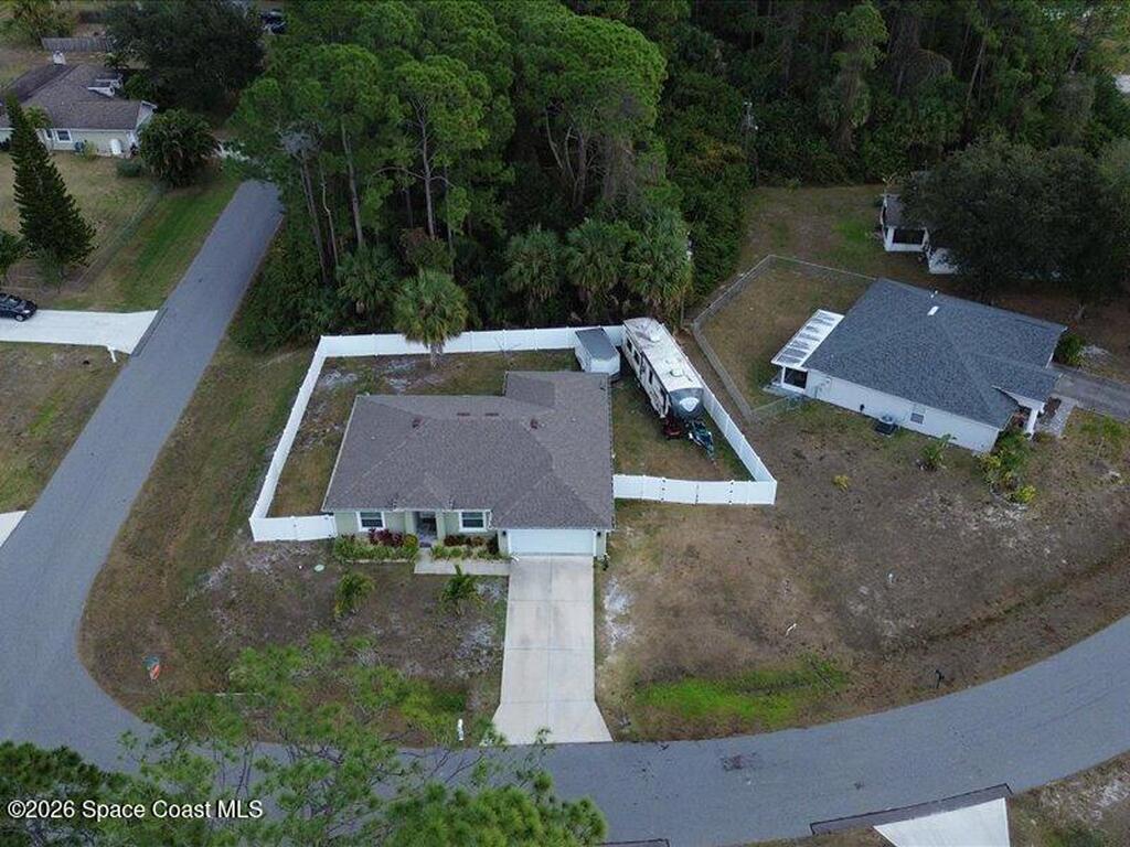 587 Plumbago Road, Palm Bay, FL 32907