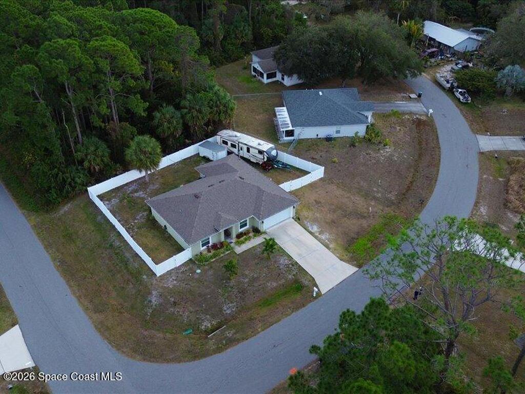 587 Plumbago Road, Palm Bay, FL 32907