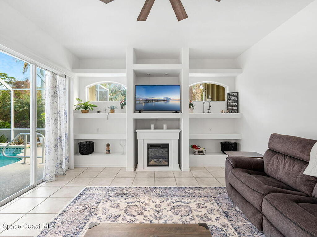 1013 Worthington Spring Drive, Melbourne, FL 32940