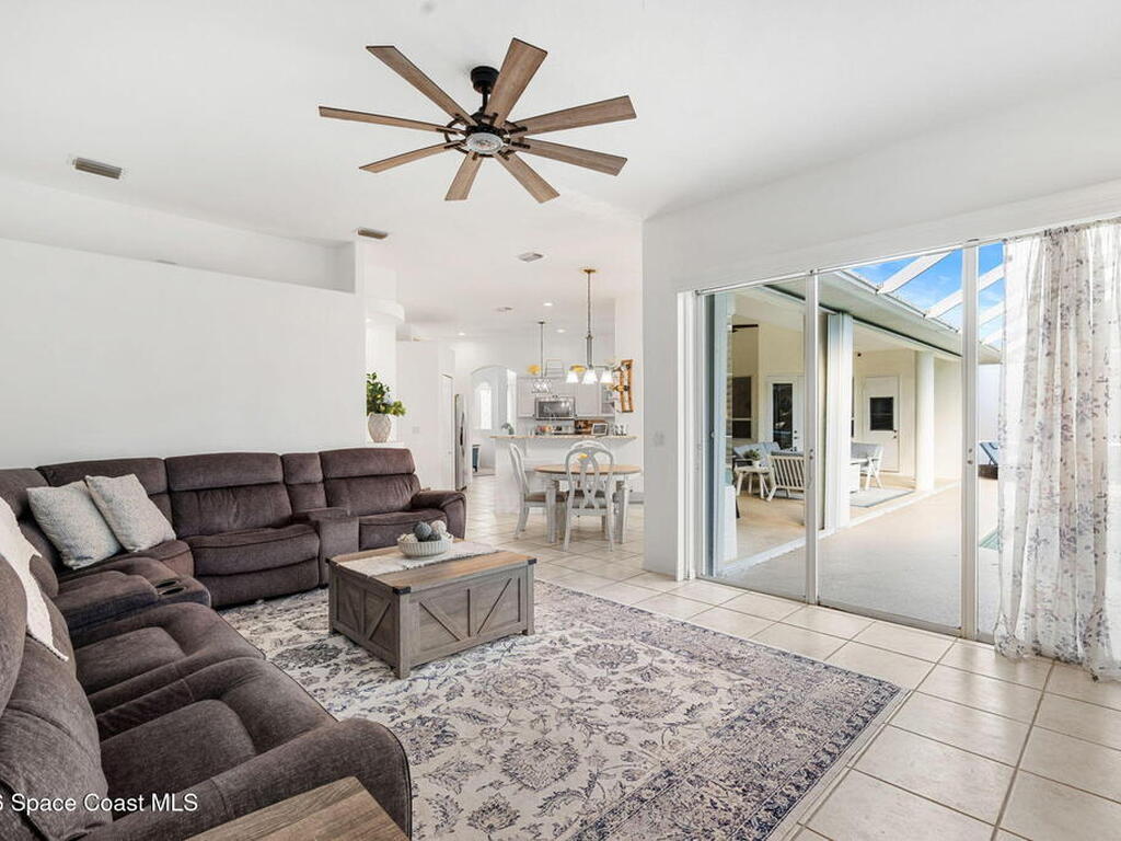 1013 Worthington Spring Drive, Melbourne, FL 32940