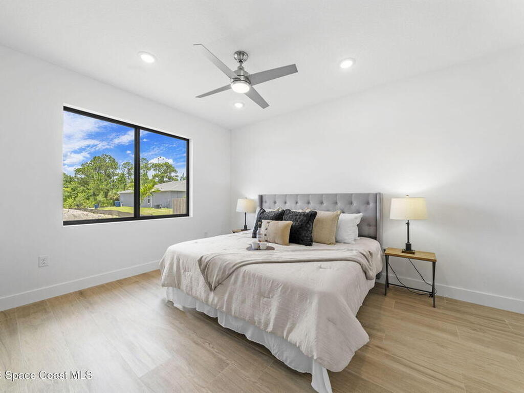 797 Tejon Avenue, Palm Bay, FL 32908